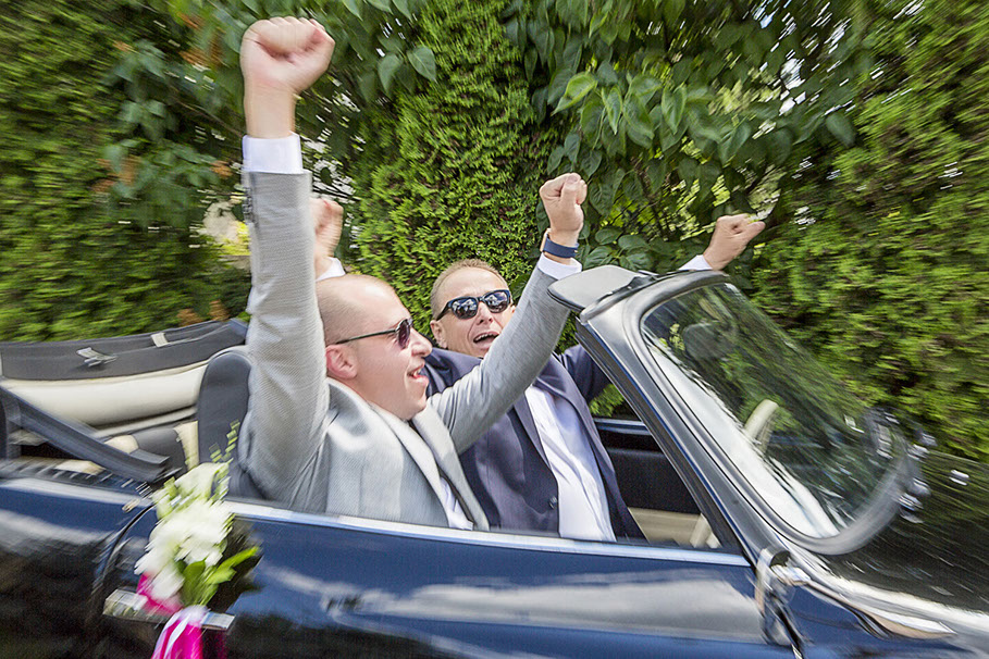 Łódzkie śluby w sukniach ślubnych i garniturach ślubnych – pary młode na zdjęciach ślubnych